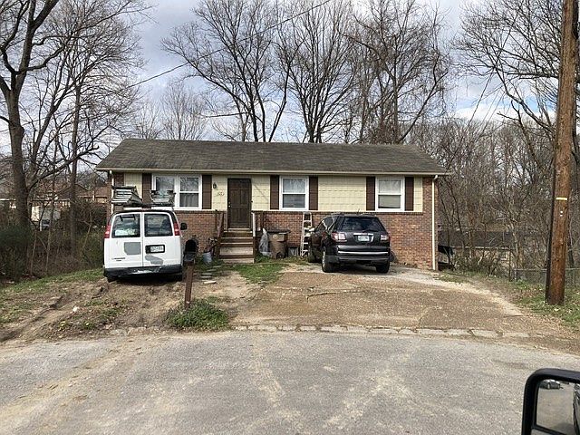 1st image of 107 Tasmen Ct