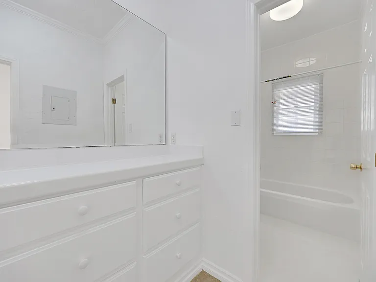 Dressing area