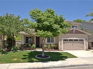 29322 Richardson Ct, Highland, CA 92346