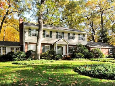 17 Knollwood Rd, Glen Head, NY, 11545