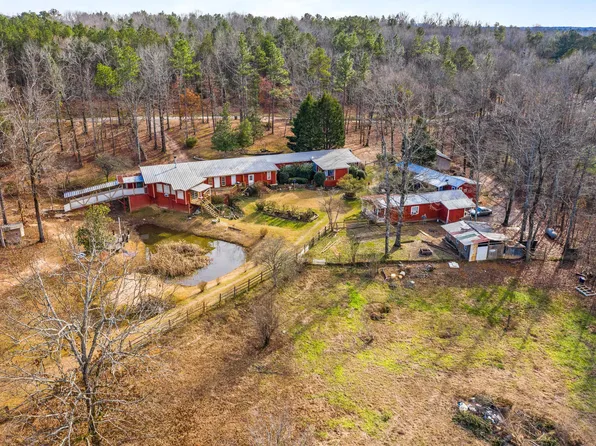 275 McBrayer Dr #B, Vincent, AL 35178