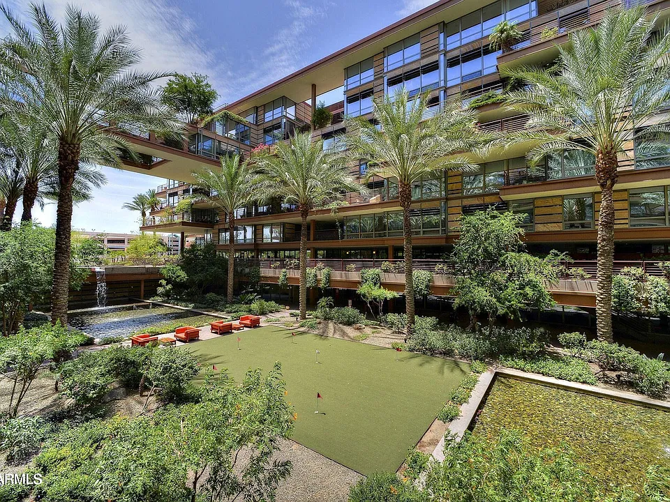 7141 E Rancho Vista Dr #5007