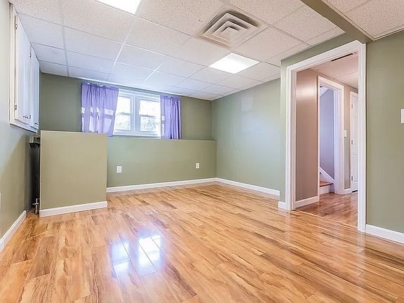 5th image of 314 Rochdale St