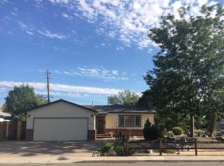 410 Lenwood Dr, Sparks, NV 89431
