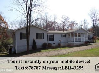 374 Hunters Camp Rd, Great Cacapon, WV 25422