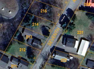 214 7th Ave, Madawaska, ME 04756
