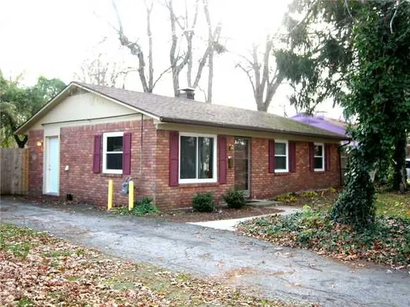 13 Derbyshire Rd, Toledo, OH 43615