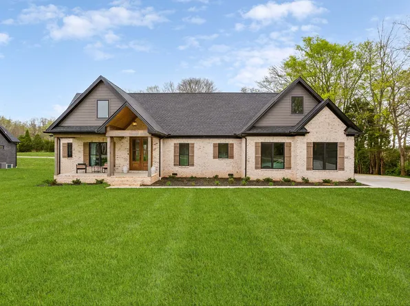 Fleetwood Plan, The Summit