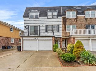 23-12 Waters Edge Dr #1, Bayside, NY