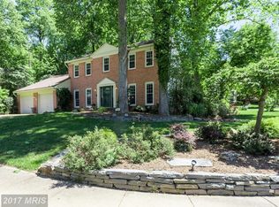 1719 Paisley Blue Ct, Vienna, VA 22182