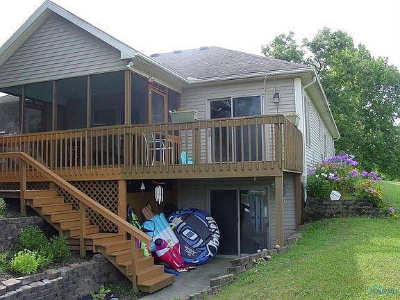 2nd image of 780 Seneca Dr