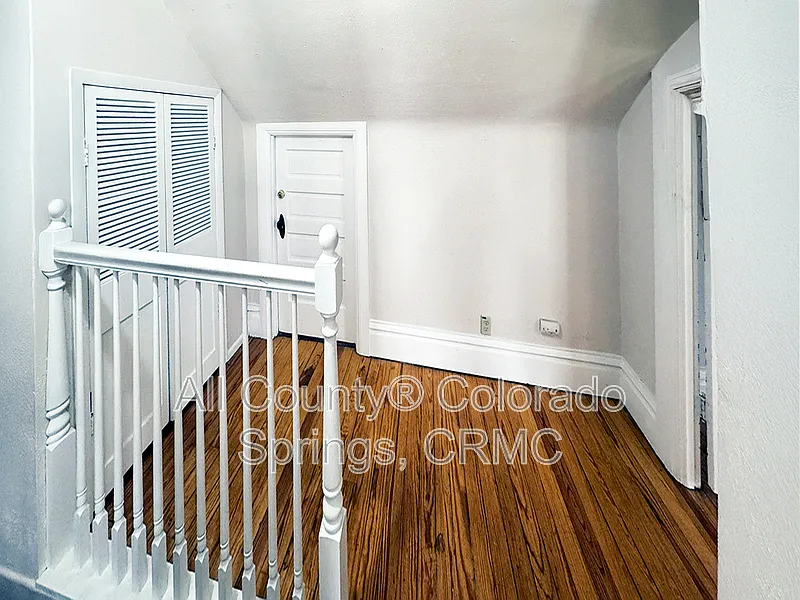 1 bed, 1.0 bath, 700 sqft, $1,250 — Photo 3