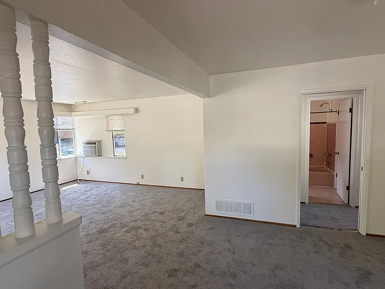 527 & 529 Callan Avenue — Photo 5