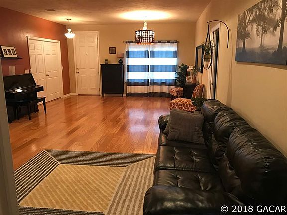 4th image of 4335 NW 82nd Pl