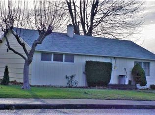 225 W Lincoln Ave, Sunnyside, WA