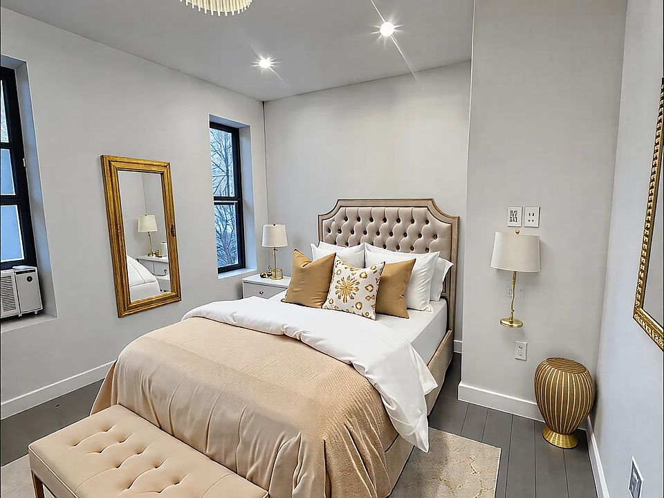 1st image of 15 Wyckoff St APT 2