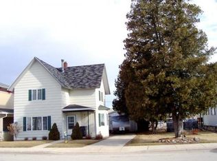 425 Washington St, Algoma, WI 54201