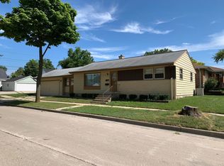 7829 W Melvina St, Milwaukee, WI 53222