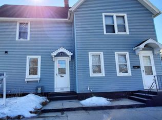 1513 Columbus St, Manitowoc, WI 54220