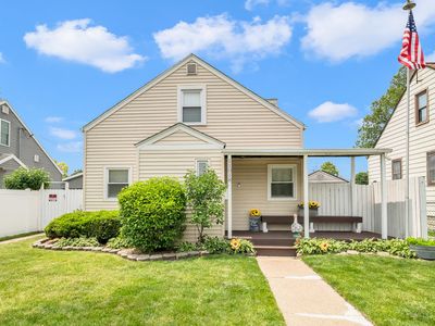 11018 S Sawyer Ave, Chicago, IL, 60655