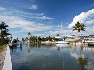 781 N Barfield Dr, Marco Island, FL 34145