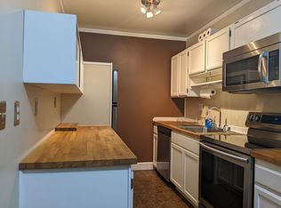 2328 10th Ave E APT 202, Seattle, WA 98102