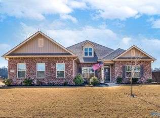 136 Tango Dr, Meridianville, AL 35759
