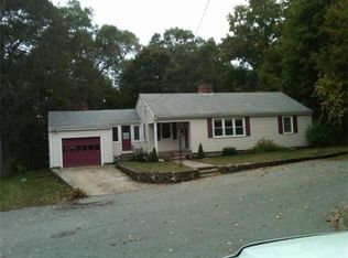 18 Hillside Ave, Wakefield, MA 01880