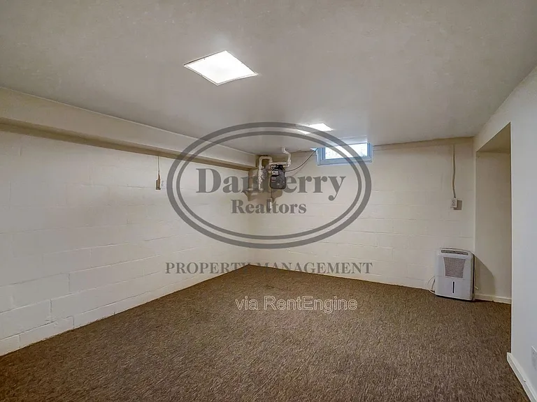 1017 Searles Rd — Photo 26