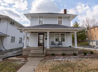 18 Monteray Ave, Oakwood, OH 45419