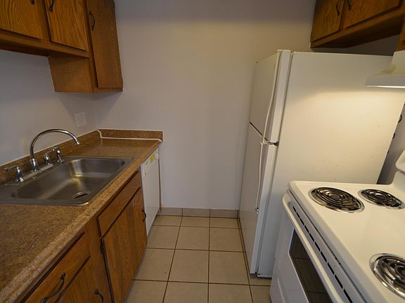 4th image of 7008 Ohio Ave