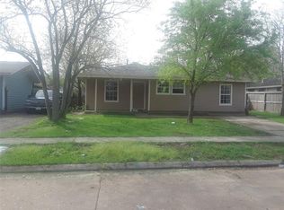 2804 Morningside Ln, Pasadena, TX 77506