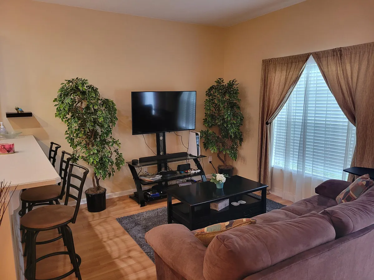 Living Room - 2635 Revolution St #105