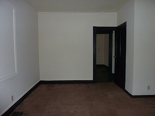 2nd image of 27 N 6th St Unit A