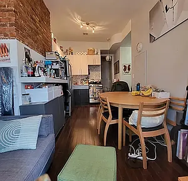 432 Evergreen Ave #3L — Photo 2