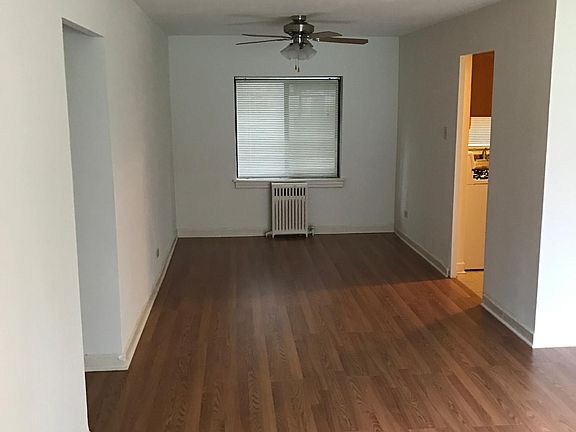 4th image of 2230 W Farwell Ave #2