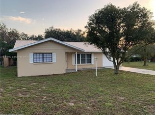 506 E Riviera St, Avon Park, FL 33825