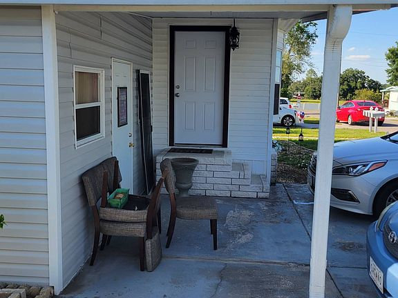 5th image of 11211 Bluebird Dr