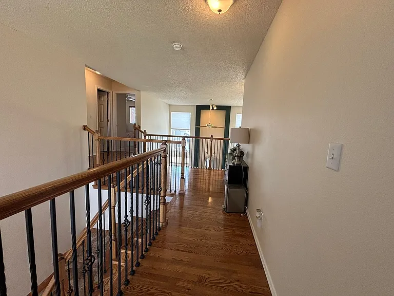 8950 Rochester Dr — Photo 13