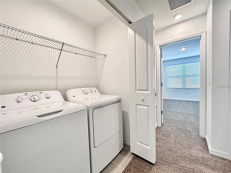 6248 Fairmont Ln — Photo 9