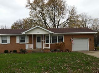 305 Buckeye Rd, Washington Court House, OH 43160