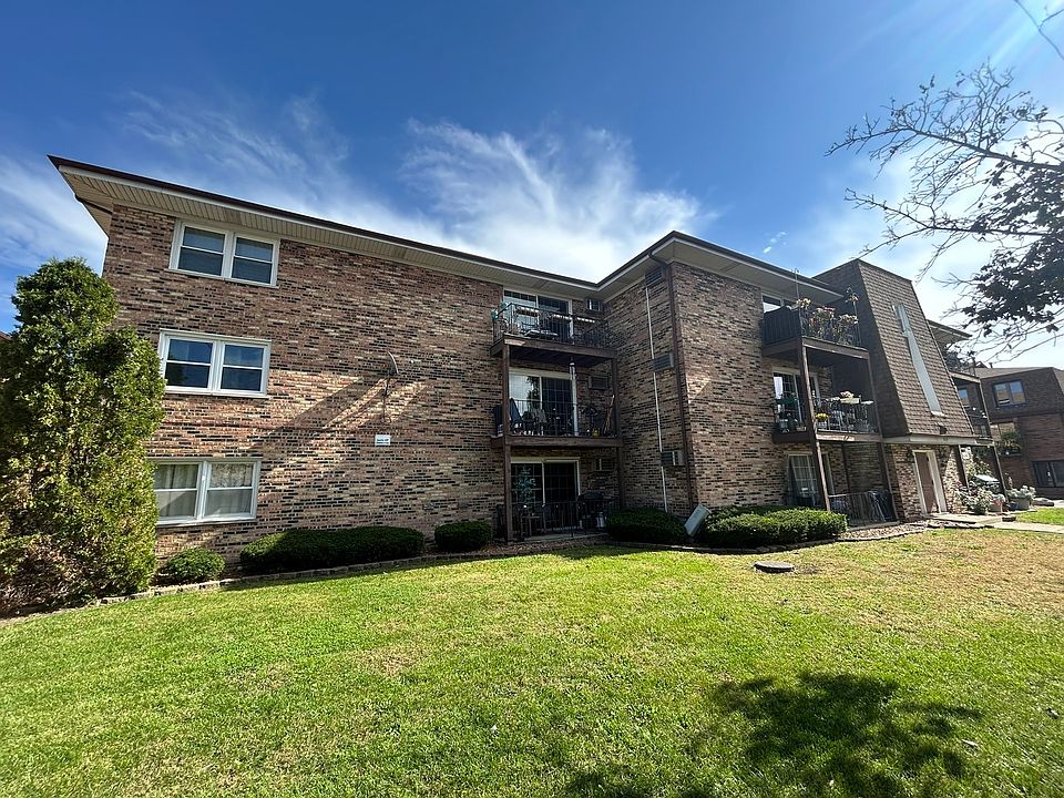 1st image of 9817 Nottingham Ave APT 303