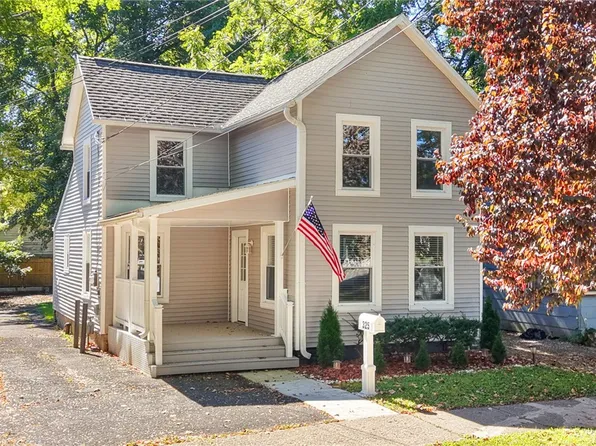 325 Center St, Ithaca, NY 14850