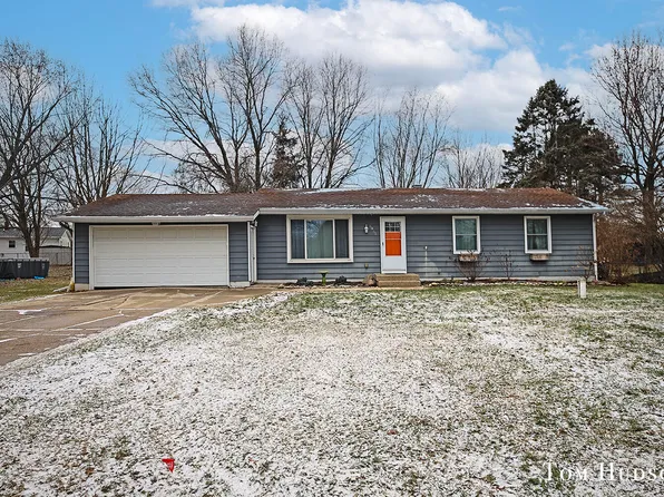 5855 Stimpson Rd, Middleville, MI 49333