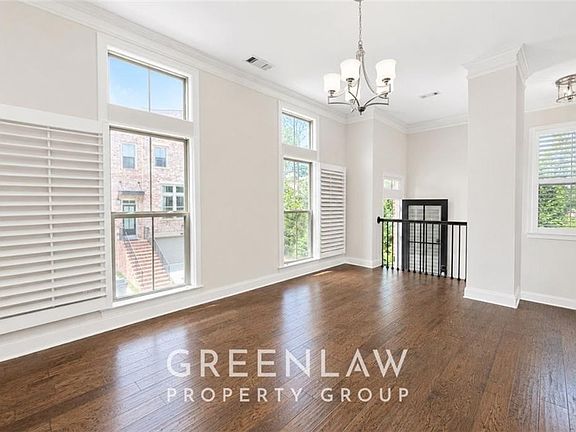 3rd image of 59 Winslow St