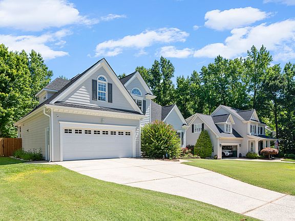 3rd image of 1351 Stone Lion Dr
