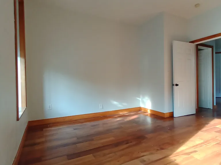 1183 Bedford Ave #2 — Photo 21
