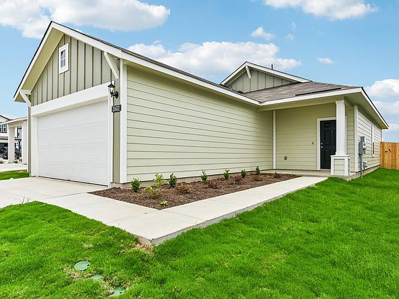 3rd image of 2602 Derwent Dr