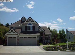 380 Blue Oak Ln, Clayton, CA 94517