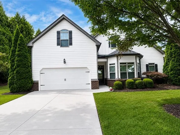 1305 Horseshoe Creek Ln, Cumming, GA 30041